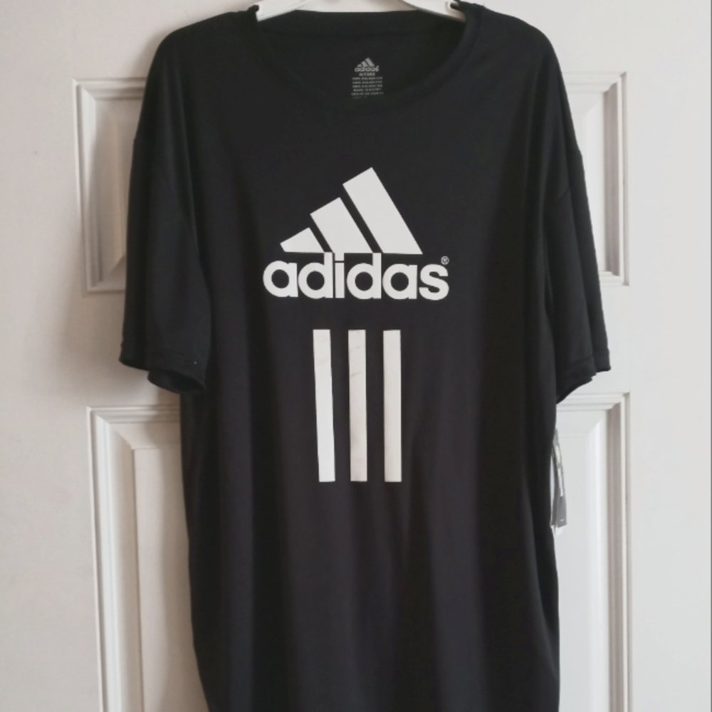 💜Adidas shirt sleeve jersey. Size XL